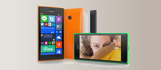 El Nokia Lumia 735 en varios colores